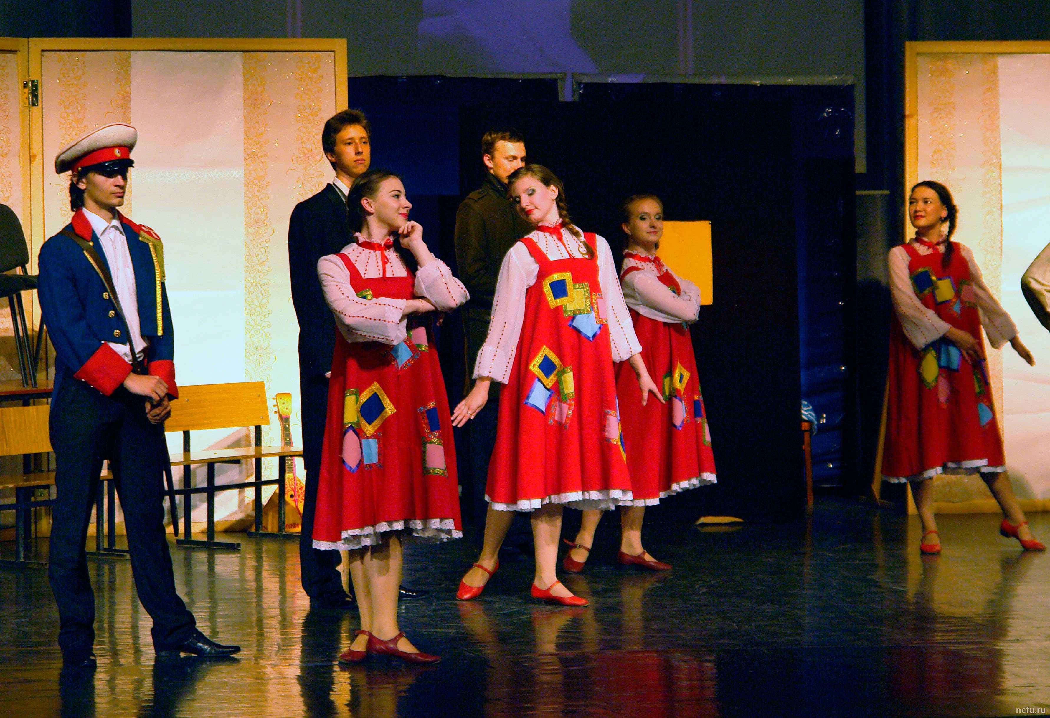 В Ставрополе показали премьеру спектакля «До третьих петухов» по Шукшину
