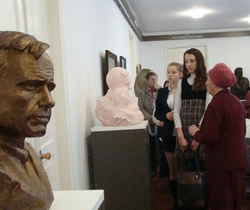В музее Шукшина на Алтае открыли выставку «Мир образов Василия Шукшина»