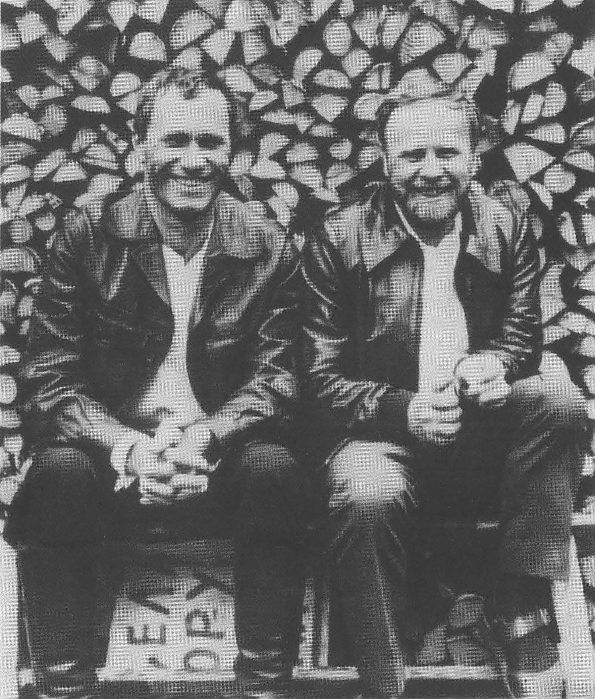 В.М. Шукшин и В.И. Белов. 1970-е гг. В.М. Шукшин и В.И. Белов. 1970-е гг.